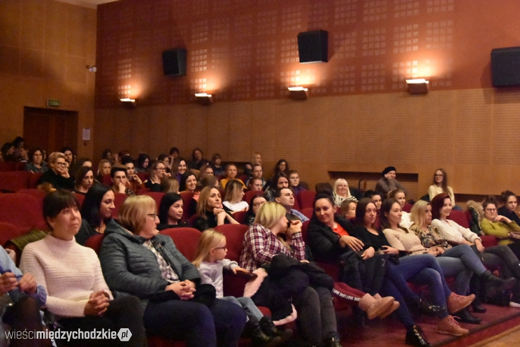 Zajęcia pokazowe pola dance