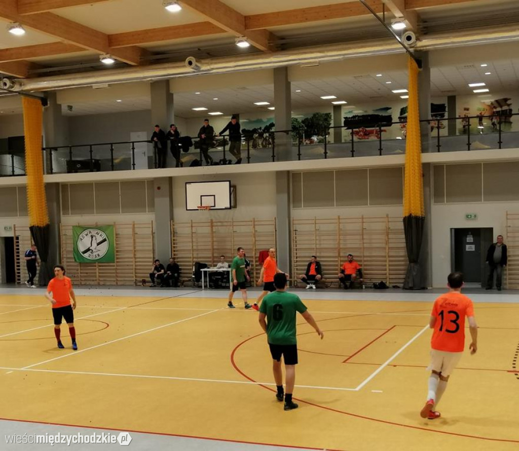 Halowa Liga Mistrzów w Sierakowie