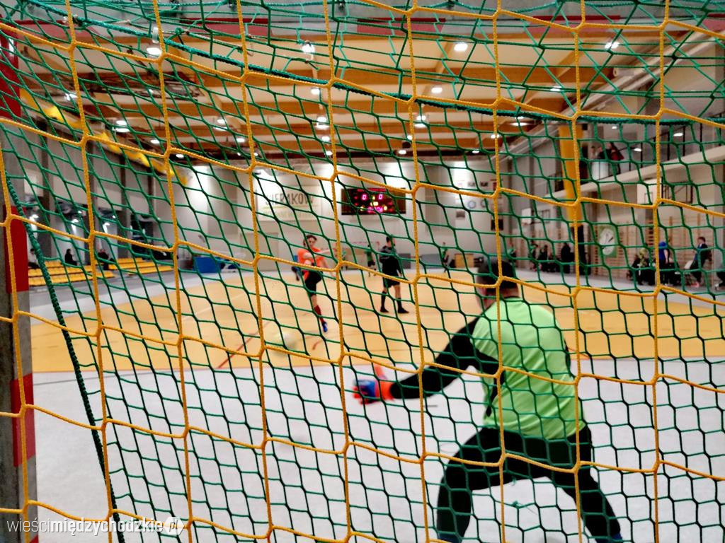 Halowa Liga Mistrzów w Sierakowie