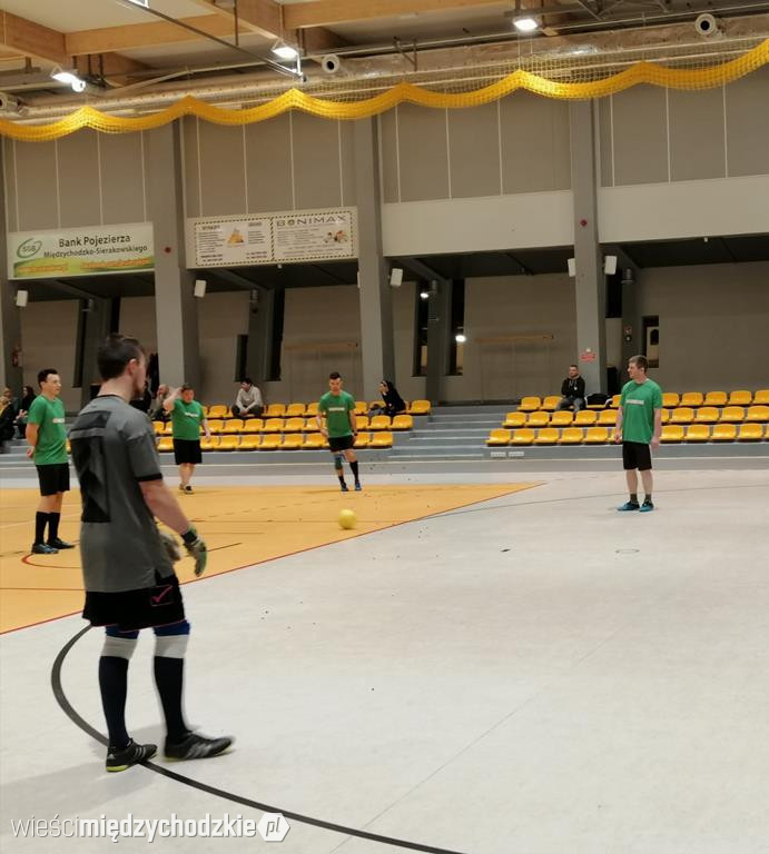 Halowa Liga Mistrzów w Sierakowie