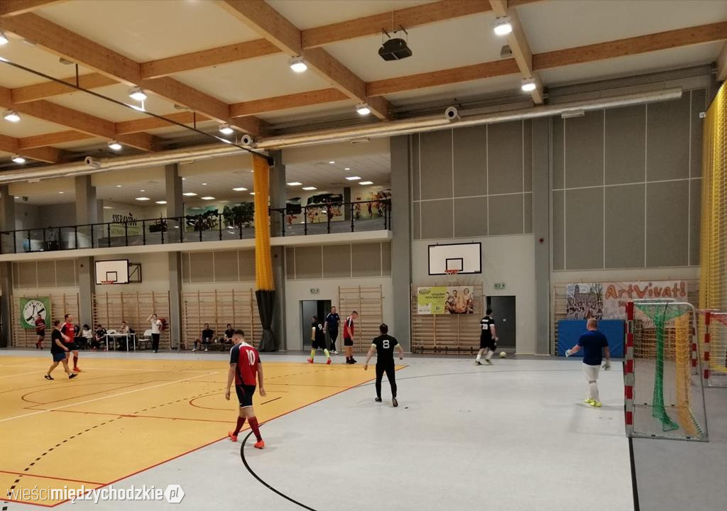 Halowa Liga Mistrzów w Sierakowie