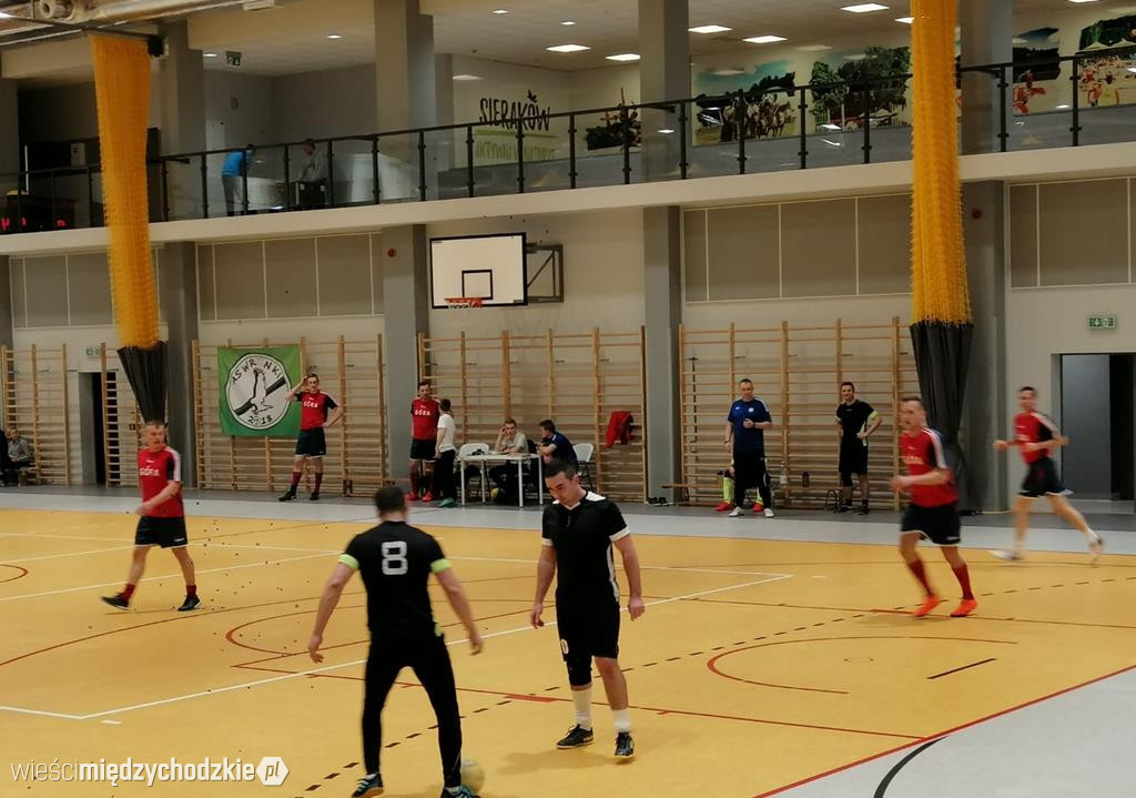 Halowa Liga Mistrzów w Sierakowie