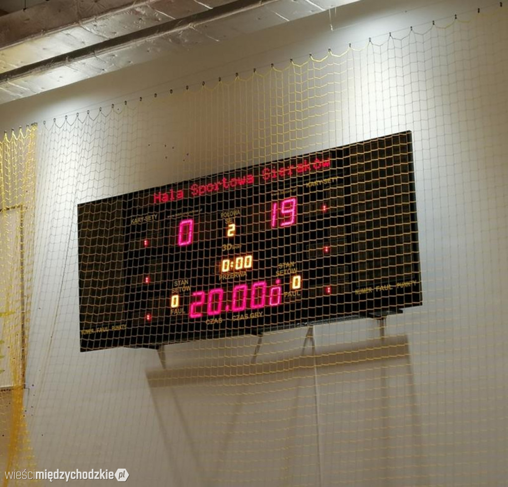 Halowa Liga Mistrzów w Sierakowie