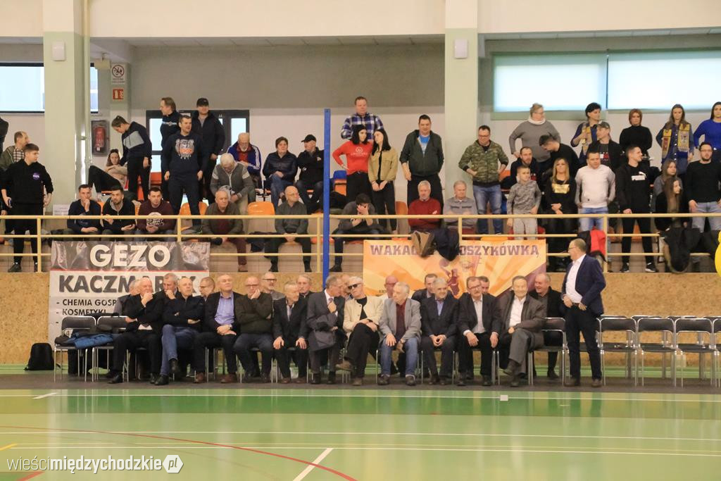 60 lat międzychodzkiej koszykówki