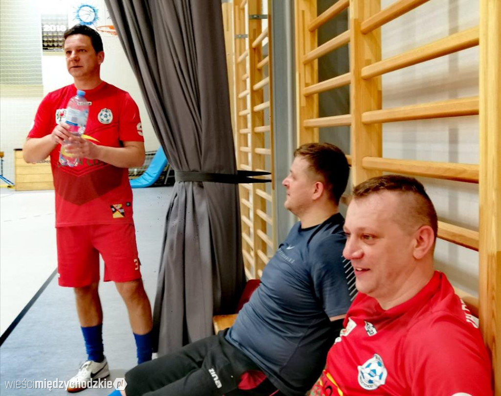  2 kolejka Halowej Ligi Piłki Nożnej w Sierakowie