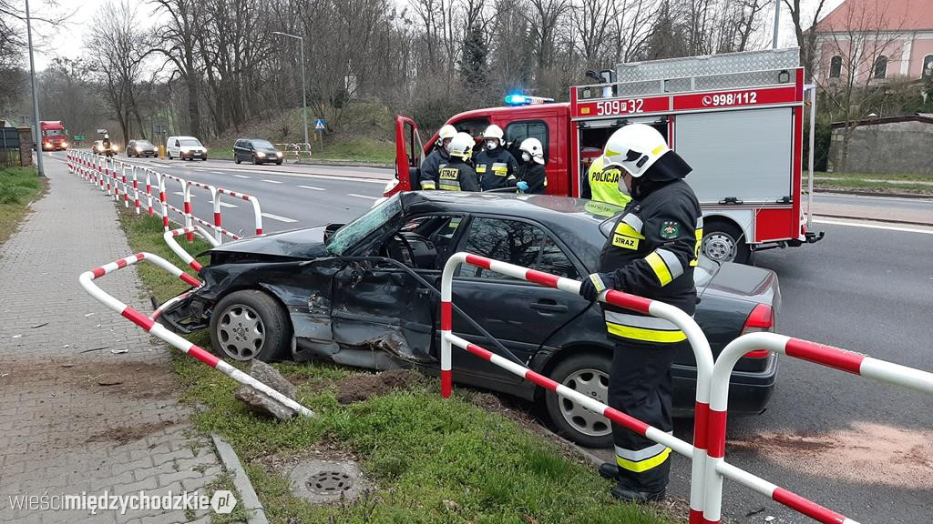 Pijany kierowca w Kwilczu powoduje kolizję