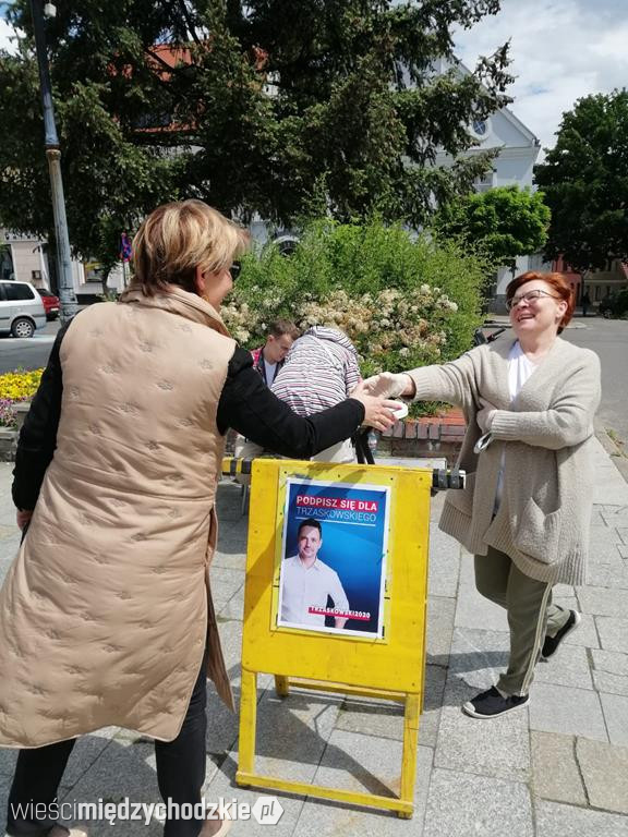 Zbiórka podpisów dla Rafała Trzaskowskiego