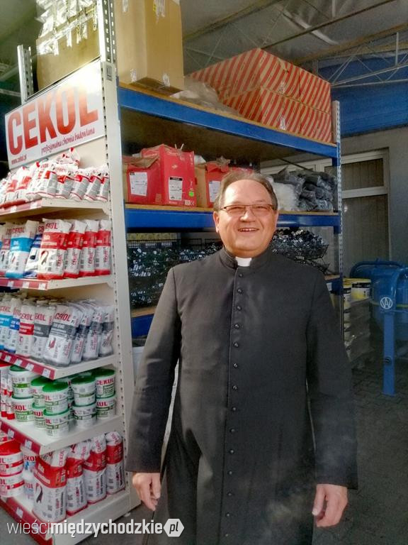 Otwarcie marketu budowlanego Pszczółka