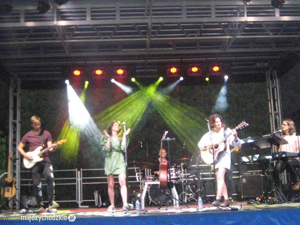 Koncert Sióstr Melosik w Zamku Opalińskich