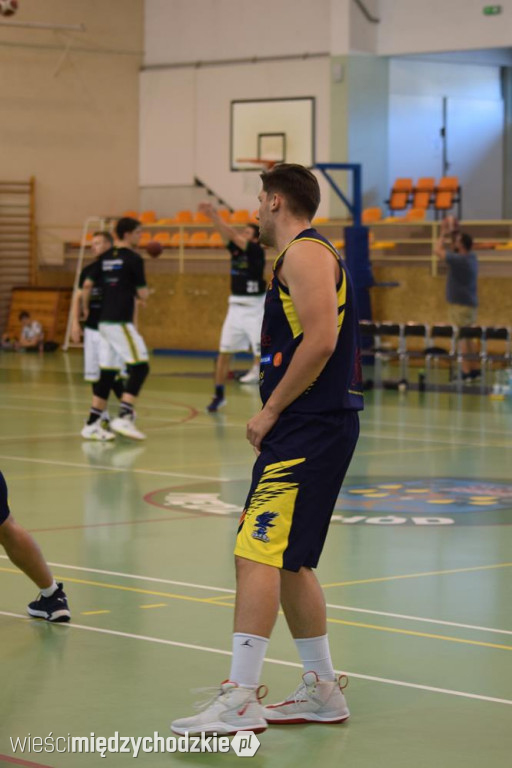 Sokół wygrywa z Tarnovia Basket Tarnowo Podgórne