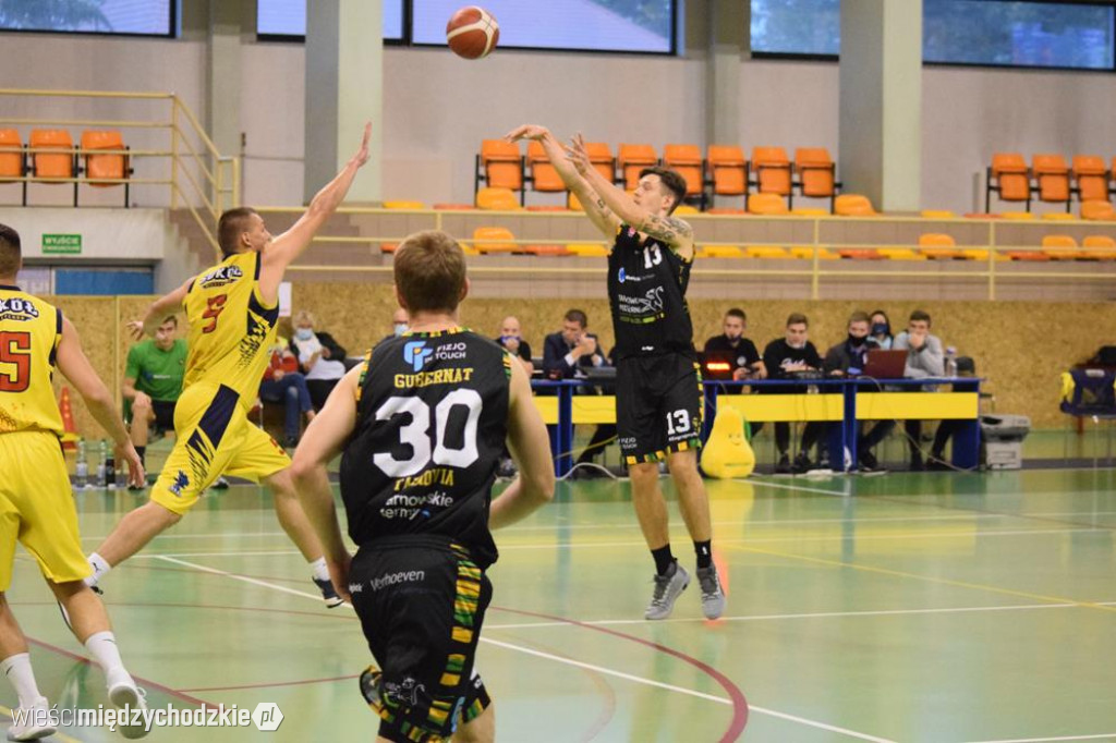 Sokół wygrywa z Tarnovią Basket Tarnowo Podgórne