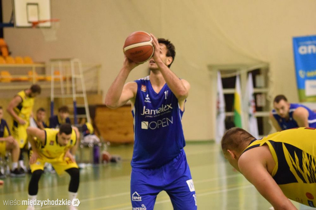 Sokoły przegrywają z Rycerzami Rydzyna 73:80