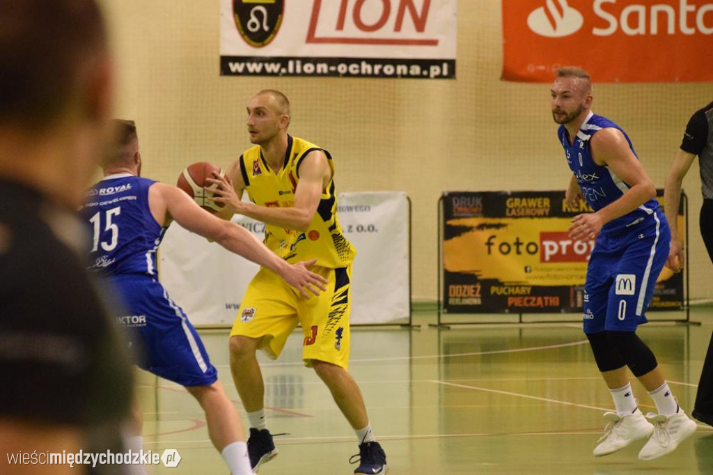 Sokoły przegrywają z Rycerzami Rydzyna 73:80