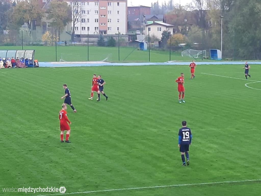Warta Międzychód wygrywa z Odolanovią Odolanów