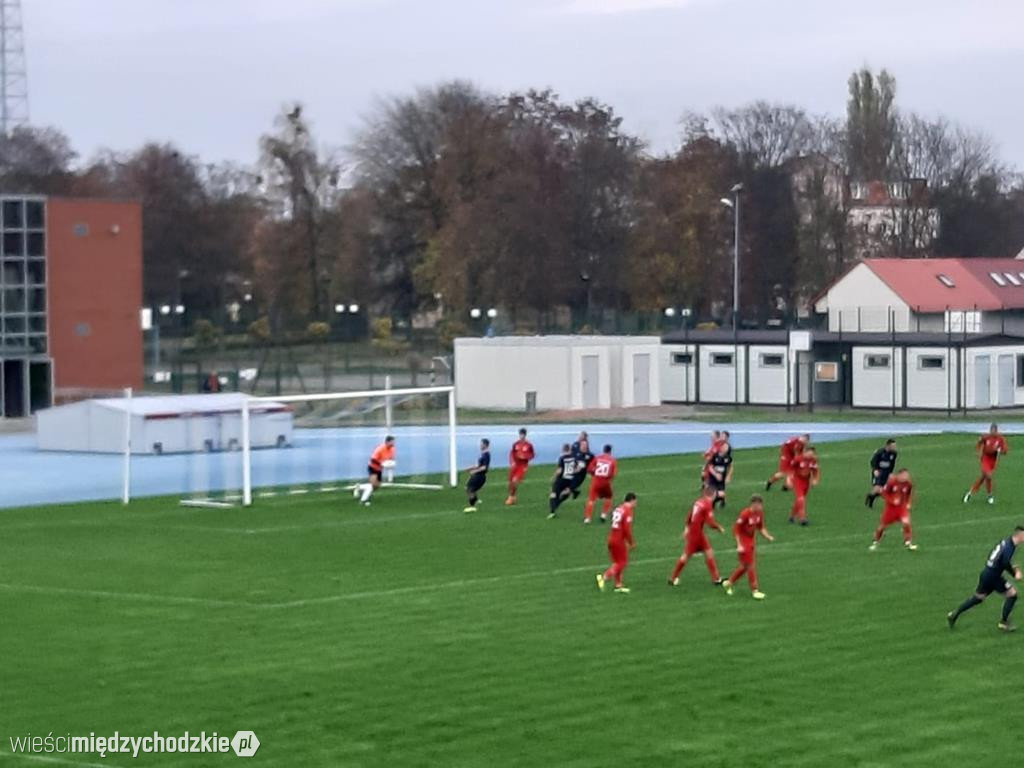Warta Międzychód wygrywa z Odolanovią Odolanów