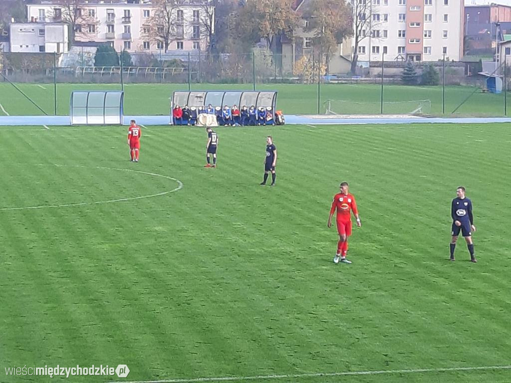 Warta Międzychód wygrywa z Odolanovią Odolanów