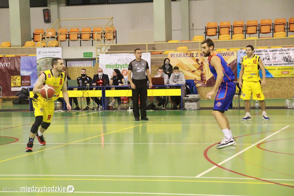 Sokół wygrywa z Basket Club Obra Kościan