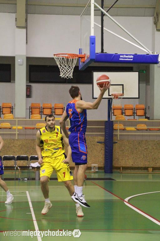 Sokół wygrywa z Basket Club Obra Kościan