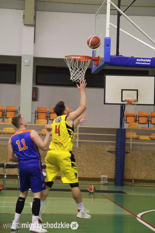 Sokół wygrywa z Basket Club Obra Kościan