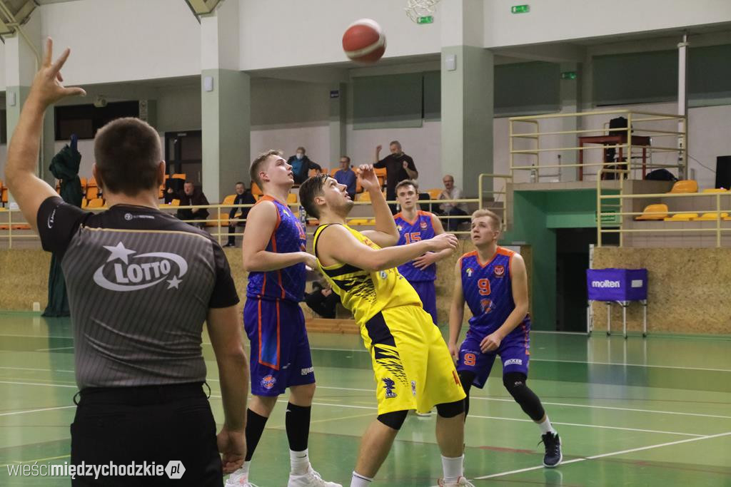 Sokół wygrywa z Basket Club Obra Kościan