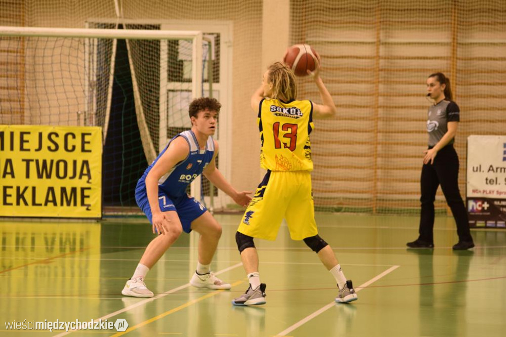Sokół Międzychód wygrywa z Basket Junior Poznań