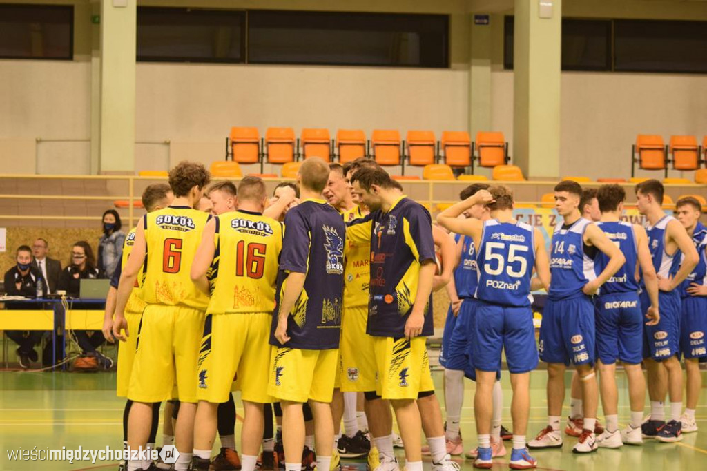 Sokół Międzychód wygrywa z Basket Junior Poznań