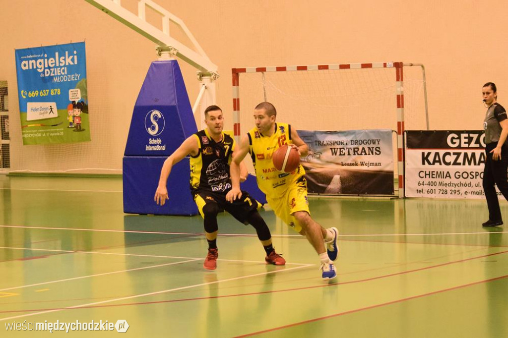 Sokół Międzychód liderem 2 ligi