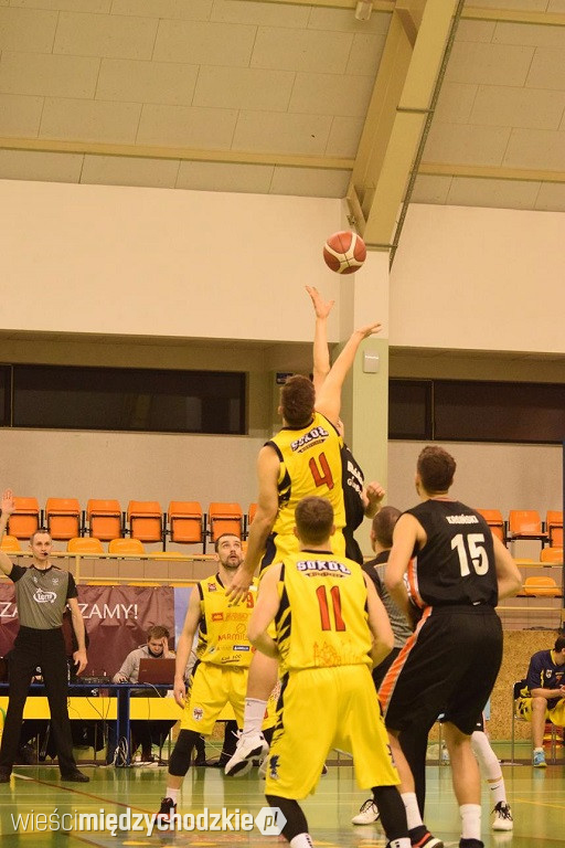Sokół Międzychód zdemolował UKS Gimbasket Wrocław