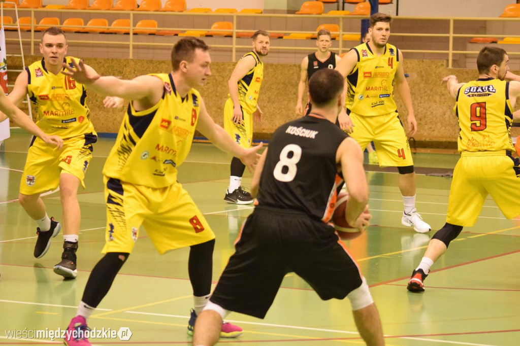 Sokół Międzychód zdemolował UKS Gimbasket Wrocław