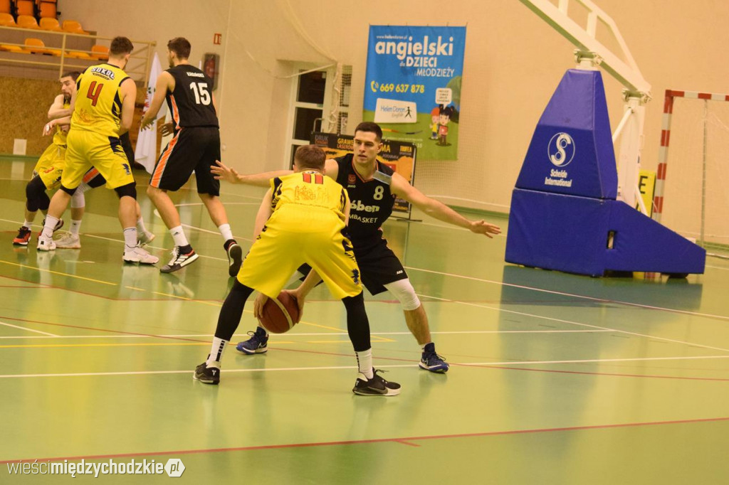 Sokół Międzychód zdemolował UKS Gimbasket Wrocław