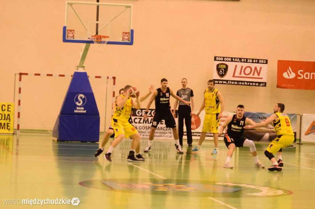 Sokół Międzychód zdemolował UKS Gimbasket Wrocław