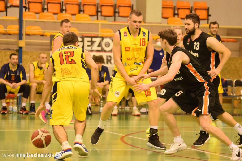 Sokół Międzychód zdemolował UKS Gimbasket Wrocław