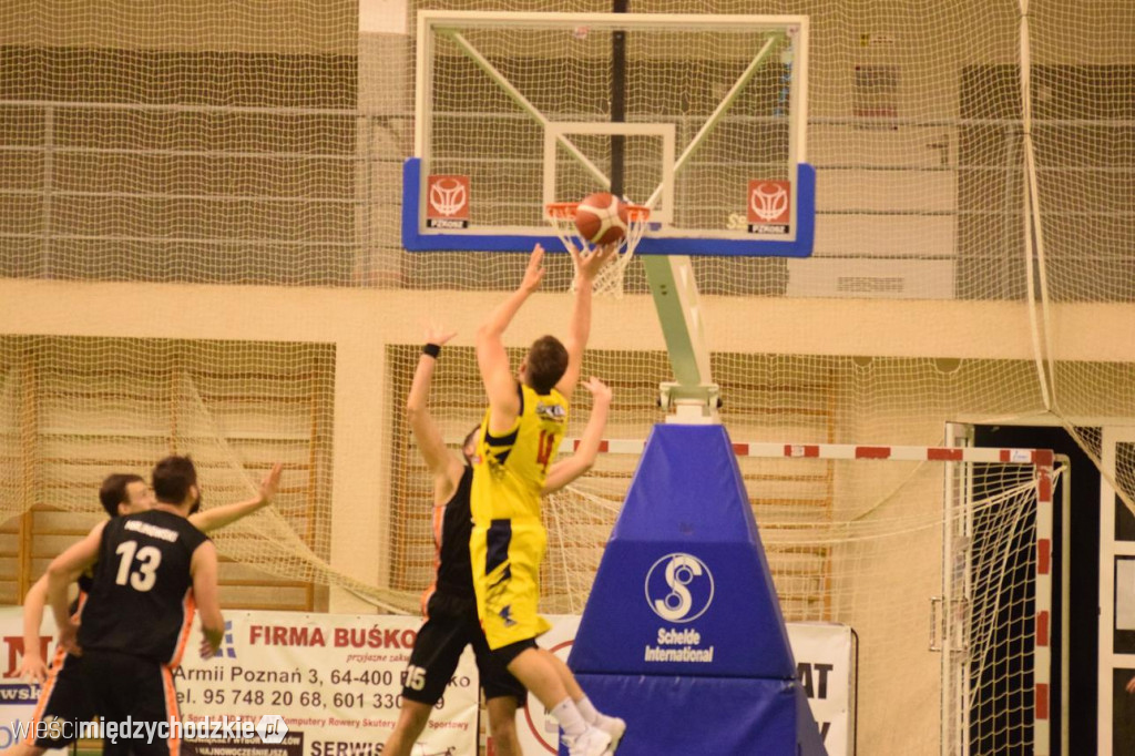 Sokół Międzychód zdemolował UKS Gimbasket Wrocław