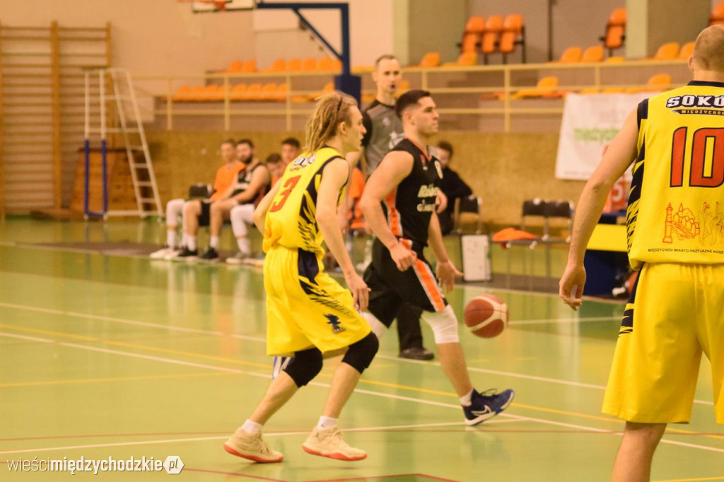 Sokół Międzychód zdemolował UKS Gimbasket Wrocław