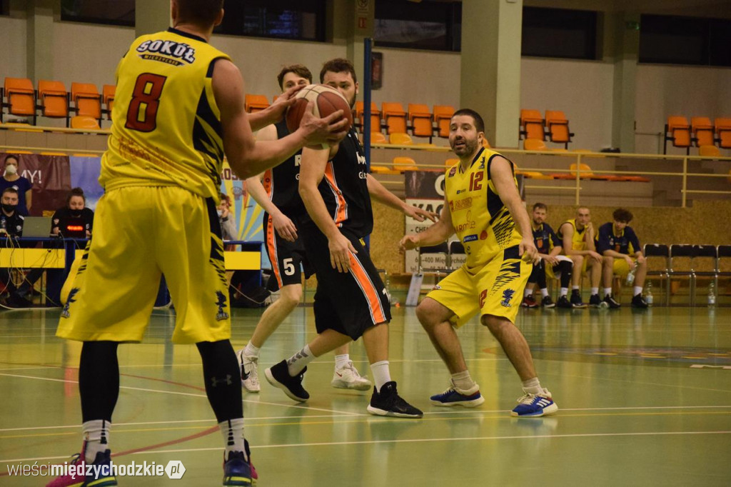Sokół Międzychód zdemolował UKS Gimbasket Wrocław
