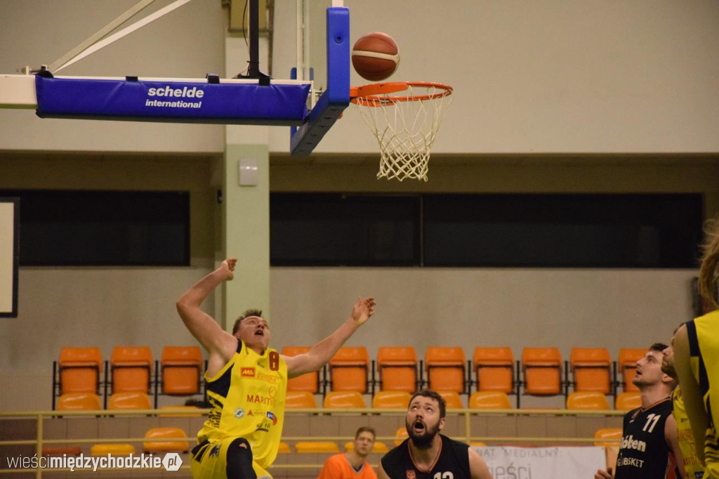 Sokół Międzychód zdemolował UKS Gimbasket Wrocław