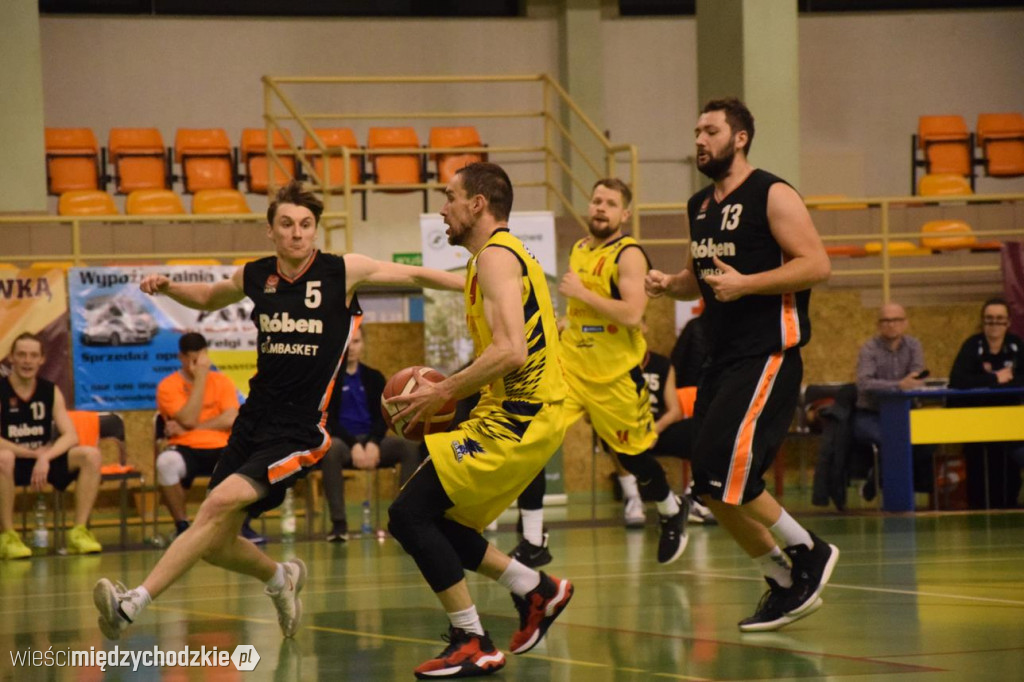 Sokół Międzychód zdemolował UKS Gimbasket Wrocław