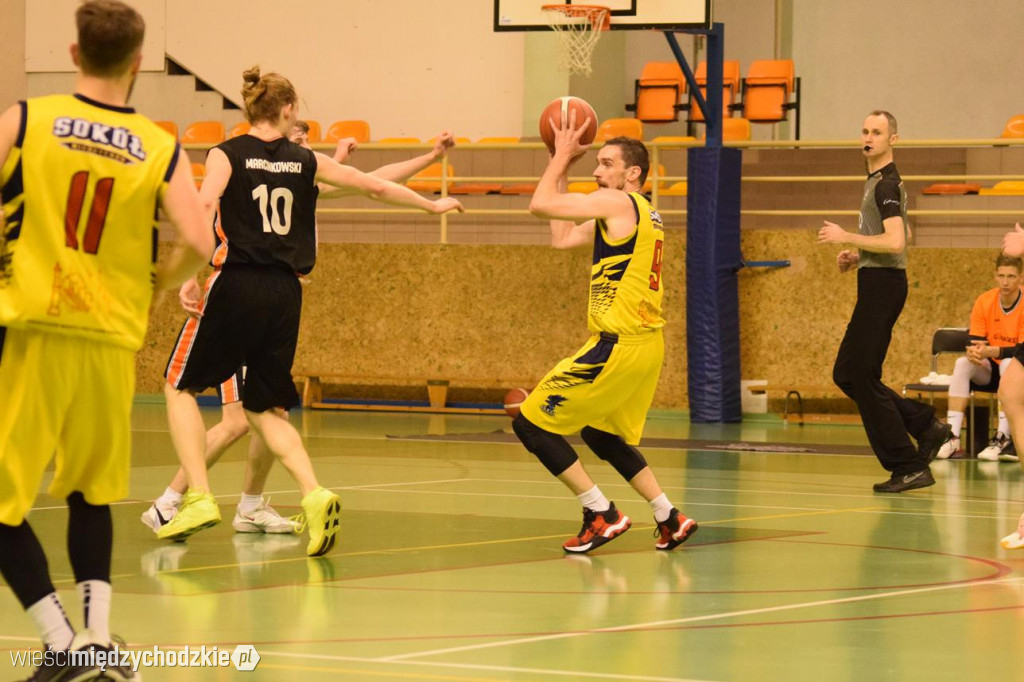 Sokół Międzychód zdemolował UKS Gimbasket Wrocław