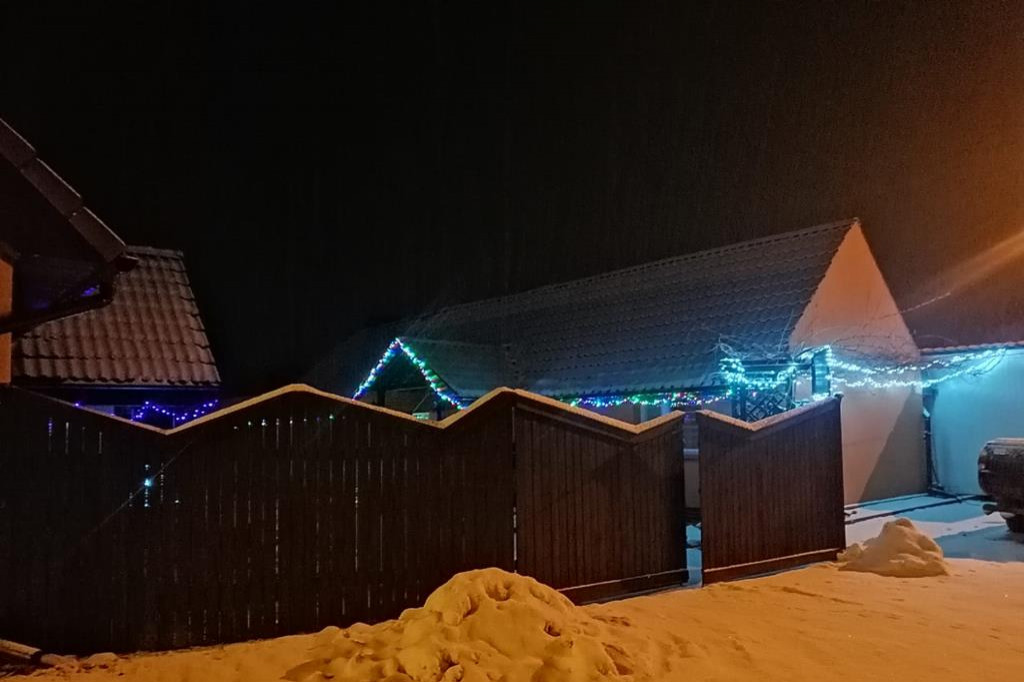 Wieczorny zimowy spacer w Łowyniu