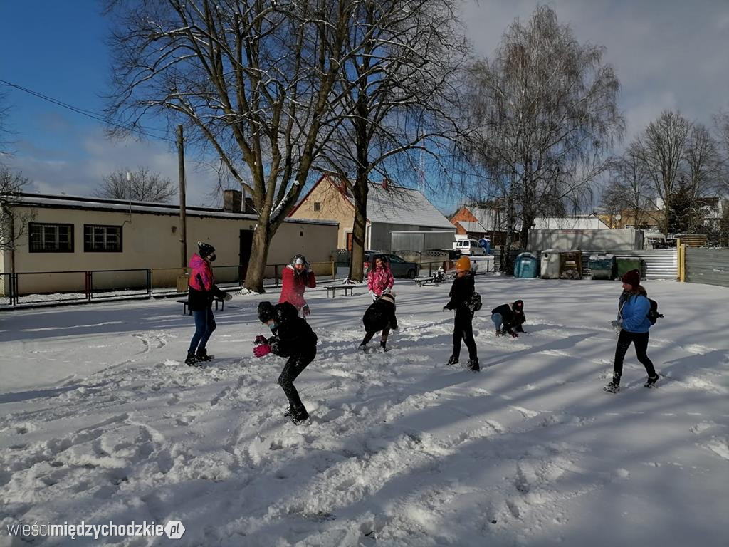 Uczniowie w Łowyniu zebrali w sobotę 590 zł