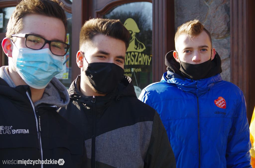 Przyjeciele WOŚP spotkali się na Rynku