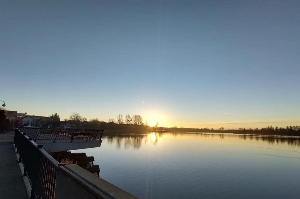 Piątkowy poranek nad jez. Miejskim