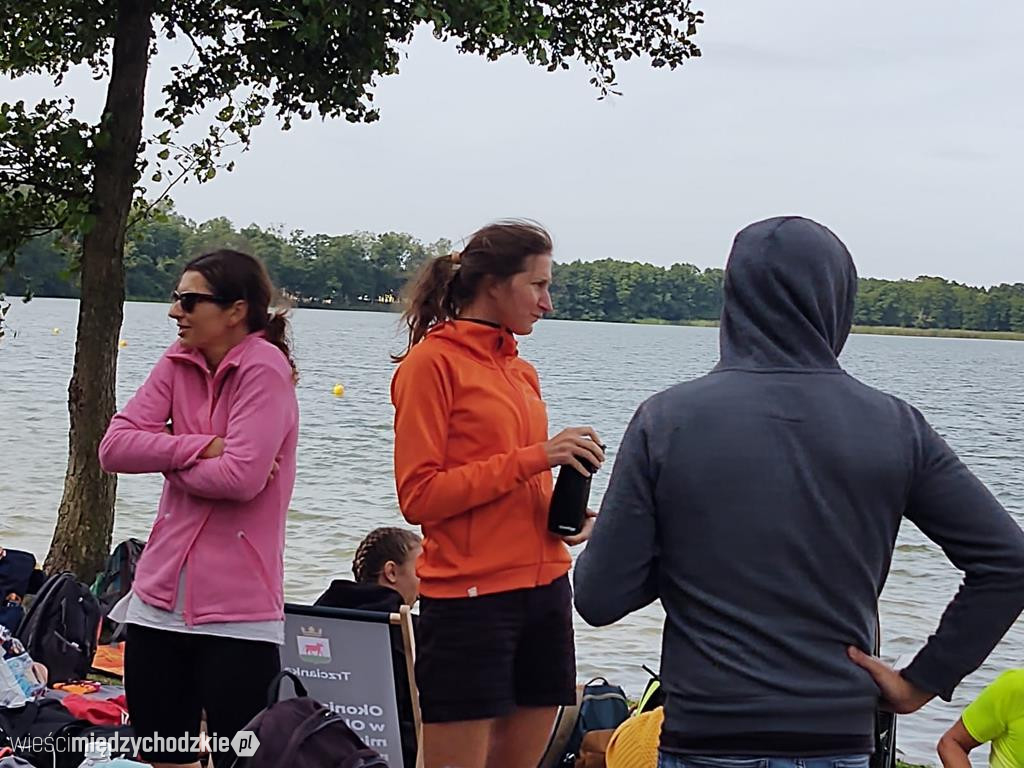 Plaża przed zawodami pływackimi