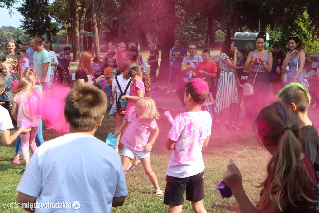Holi Święto kolorów