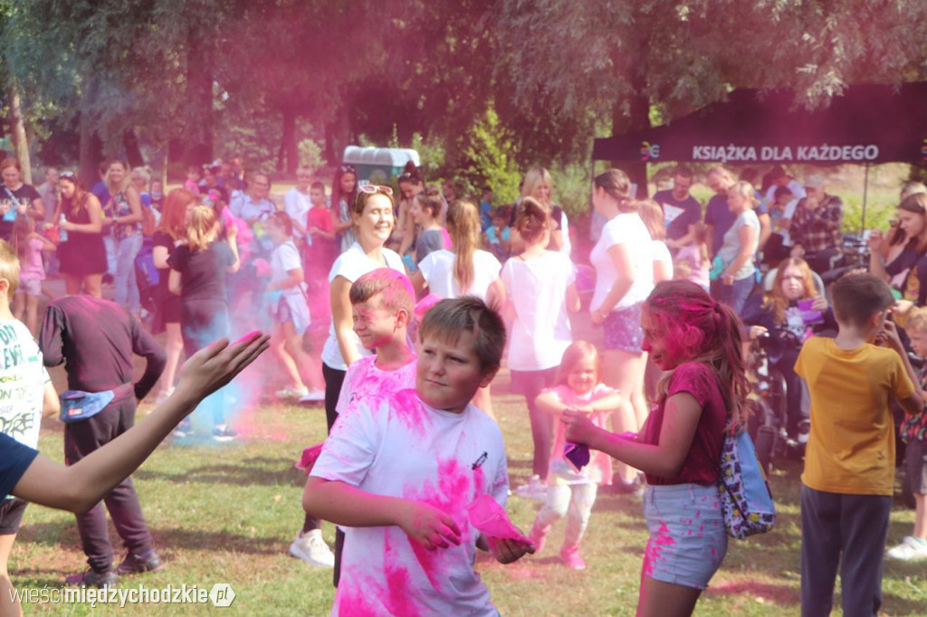 Holi Święto kolorów