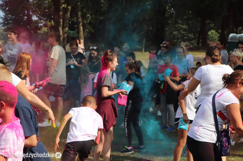 Holi Święto kolorów