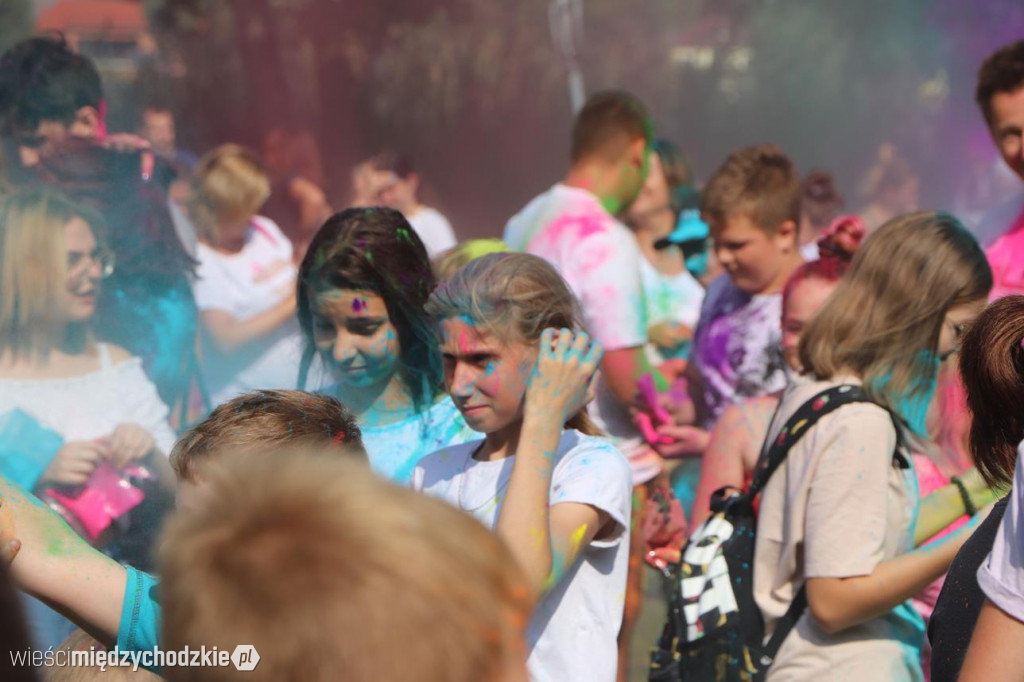 Holi Święto kolorów
