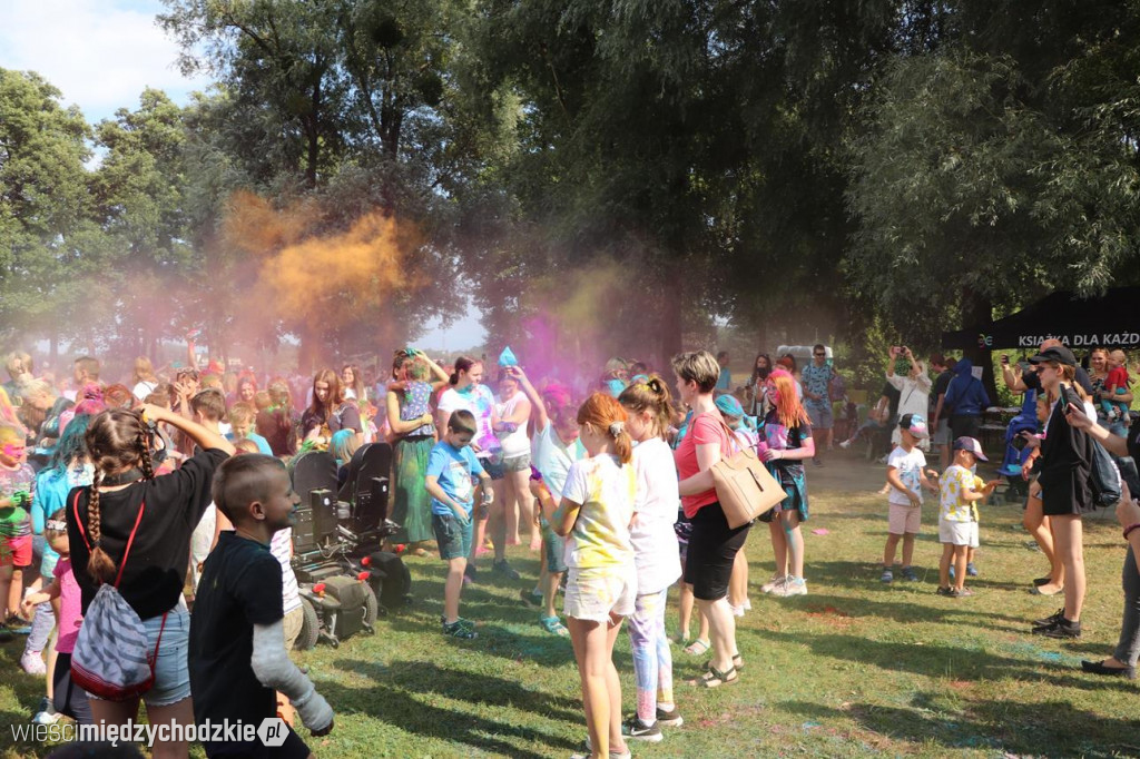 Holi Święto kolorów