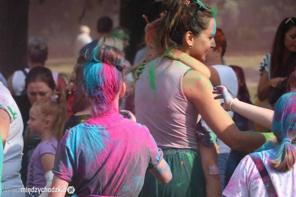 Holi Święto kolorów