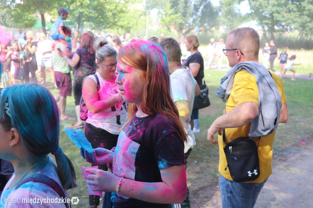 Holi Święto kolorów